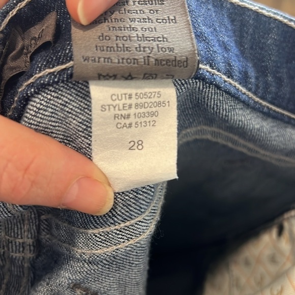 Frankie b. Dark Wash Low rise Bootcut Jeans Size 28 - Picture 9 of 9